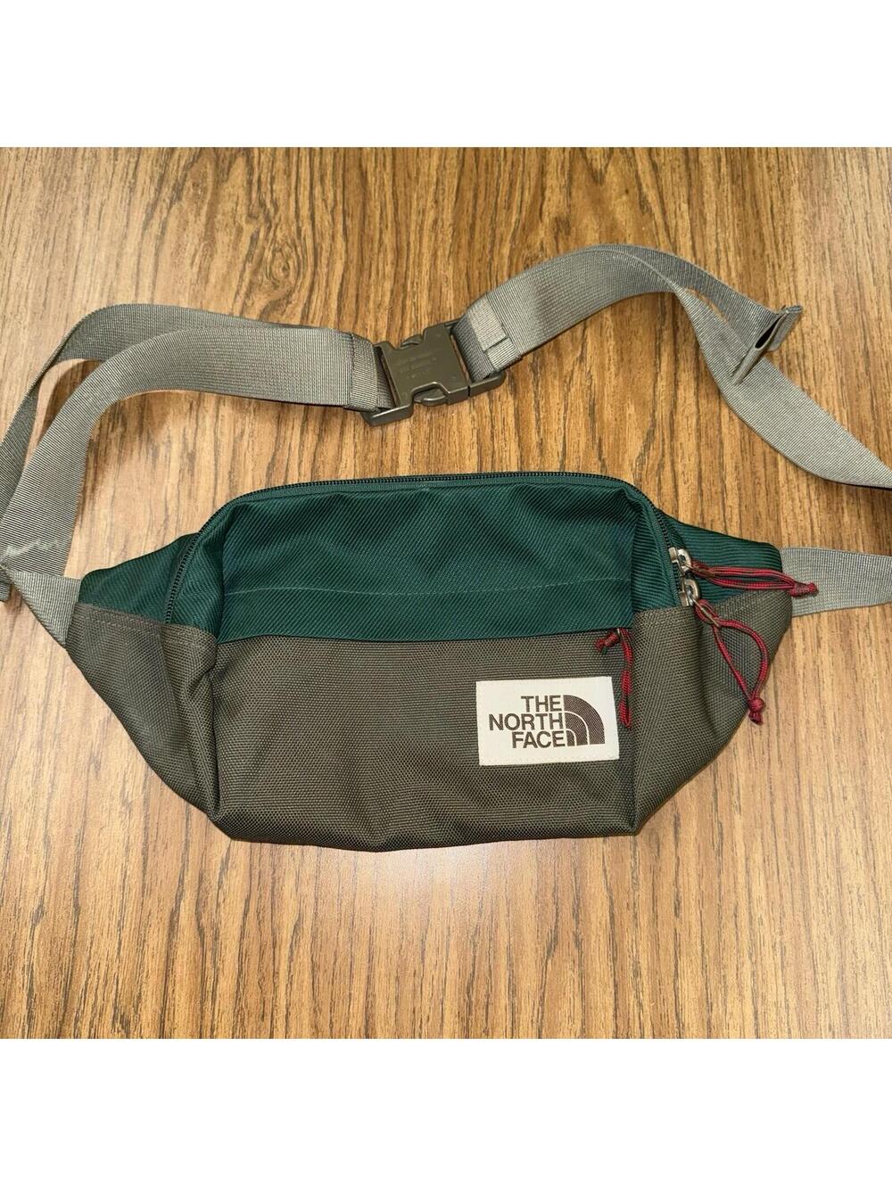 Vintage The North Face Crossbody Bag Hiking Camping Fanny Pack Waist Adjustable